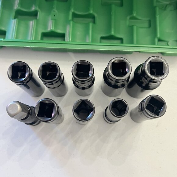 11-Piece H.D. 1/2-Inch Drive Socket Set with Solid Case! - Picture 3 of 16
